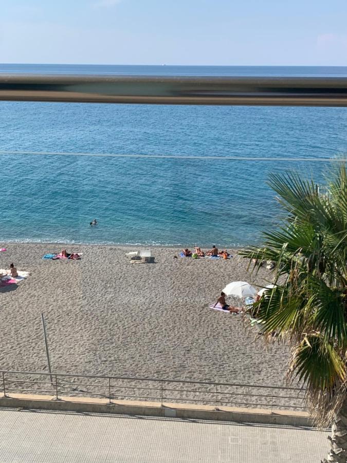 La Porta Delle Eolie Lejlighed Capo dʼOrlando Eksteriør billede